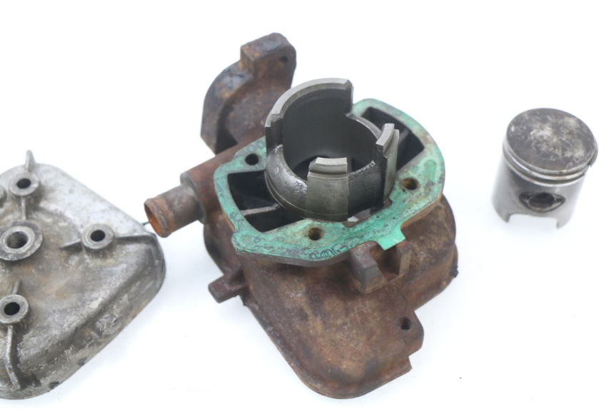 photo de CILINDRO PISTONE PEUGEOT LUDIX BLASTER 50 (2006 - 2014) - Vista d'insieme del prodotto