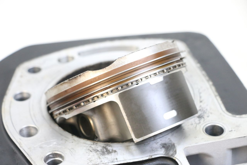 photo de CILINDRO PISTONE MOTO GUZZI NORGE 8V GT 1200 (2011 - 2016)