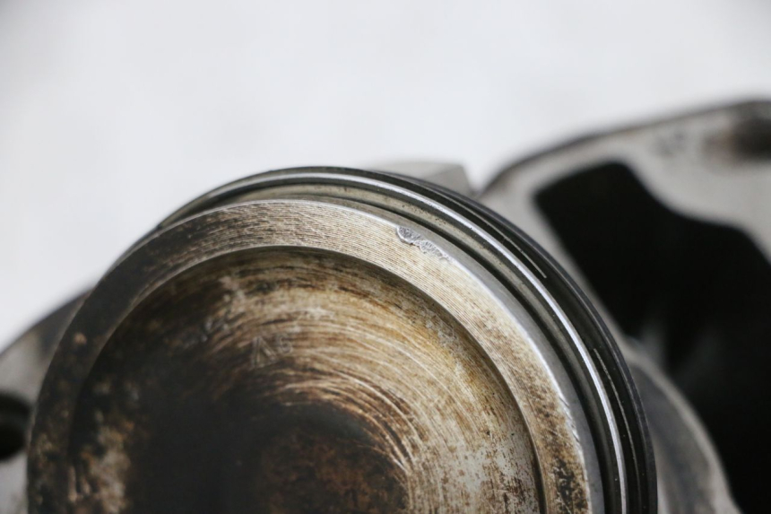 photo de CILINDRO PISTONE PIAGGIO MP3 RL 250 (2007 - 2010) - Foto prodotto supplementare