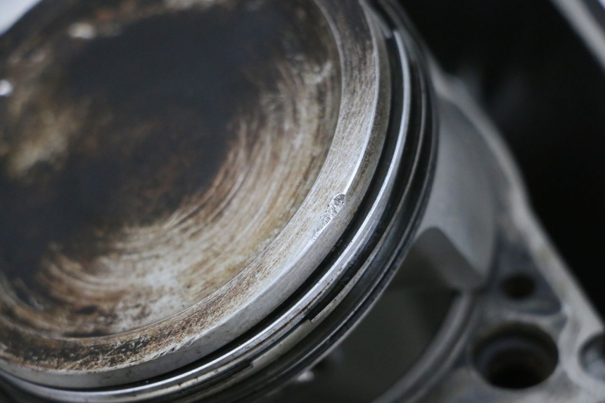 photo de CILINDRO PISTONE PIAGGIO MP3 RL 250 (2007 - 2010) - Ispezione visiva dettagliata