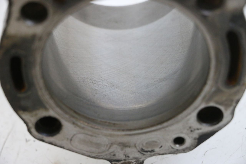 photo de CILINDRO PISTONE PIAGGIO MP3 RL 250 (2007 - 2010) - Zoom sullo stato d'uso