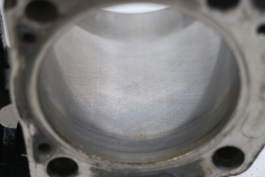 photo de CILINDRO PISTONE PIAGGIO MP3 RL 250 (2007 - 2010) - Vista d'insieme del prodotto