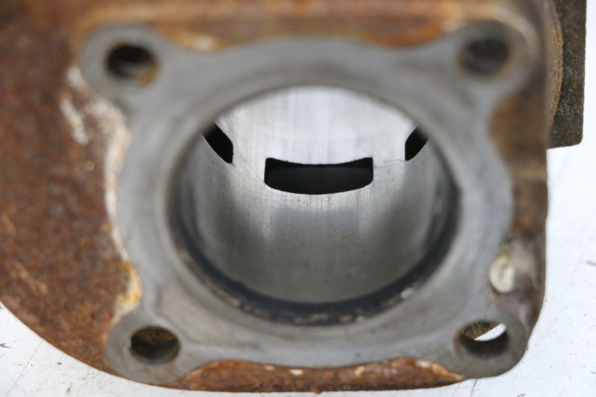 photo de CILINDRO PISTONE YAMAHA NEO'S NEOS 2T 50 (1998 - 2007) - Stato della superficie e materiale