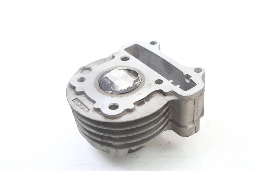 photo de CILINDRO PISTONE PEUGEOT KISBEE 4T 50 (2010 - 2017)