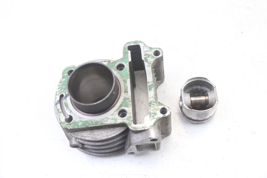 photo de CILINDRO PISTONE PEUGEOT KISBEE 4T 50 (2010 - 2017)