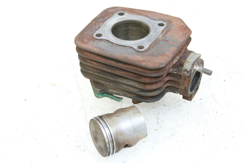 photo de CILINDRO PISTONE PEUGEOT LUDIX 50 (2005 - 2007)