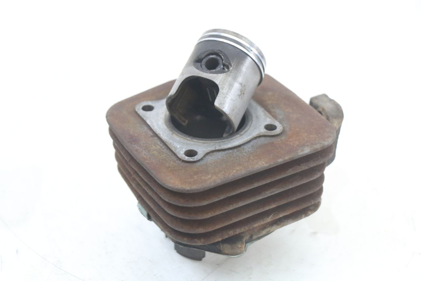 photo de CYLINDRE PISTON PEUGEOT LUDIX 50 (2008 - 2017)