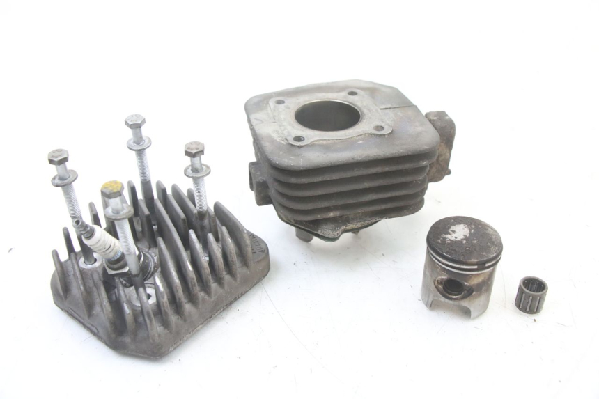 photo de CILINDRO PISTONE PEUGEOT LUDIX ONE 50 (2005 - 2008)