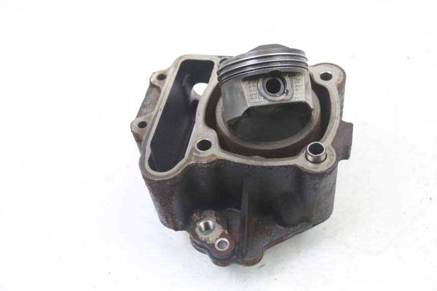 photo de CILINDRO PISTONE PEUGEOT SATELIS 125 (2013 - 2018)