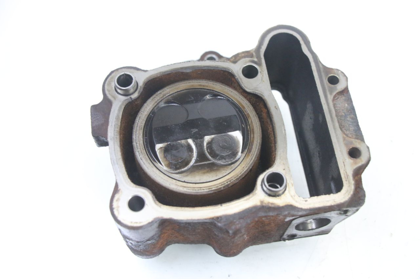 photo de CILINDRO PISTONE PEUGEOT SATELIS 125 (2013 - 2018)