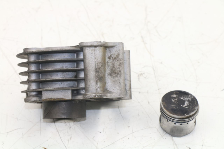 photo de CILINDRO PISTONE PEUGEOT V-CLIC VCLIC 50 (2007 - 2013)