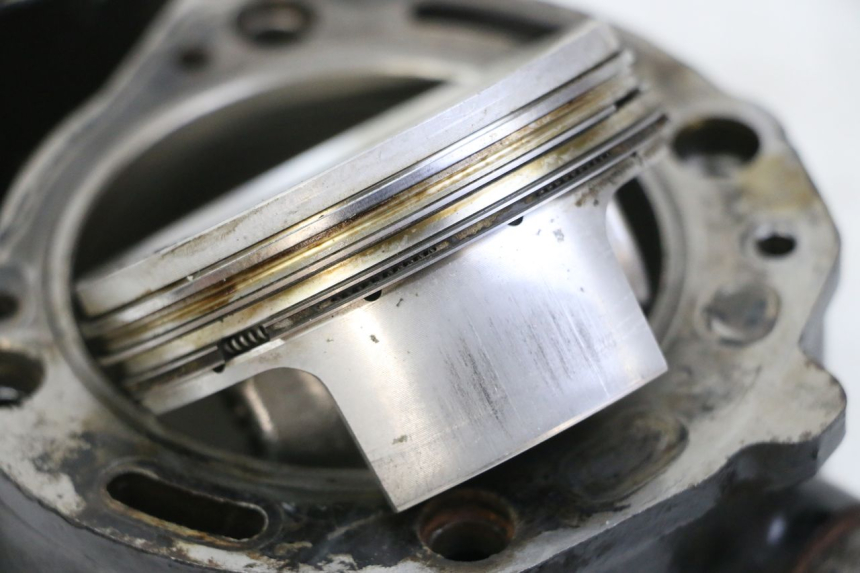 photo de CILINDRO PISTONE PIAGGIO VESPA GRANTURISMO 200 (2004 - 2005)