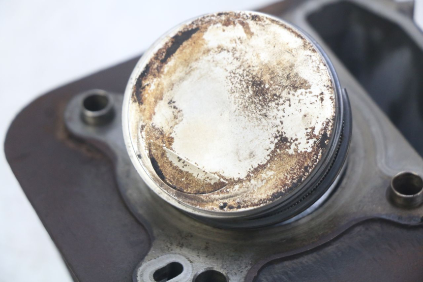 photo de CILINDRO PISTONE PIAGGIO VESPA LXV 125 (2006 - 2009)