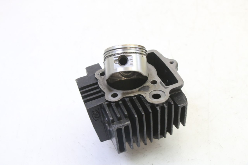 photo de CILINDRO PISTONE APOLLO RFZ 125