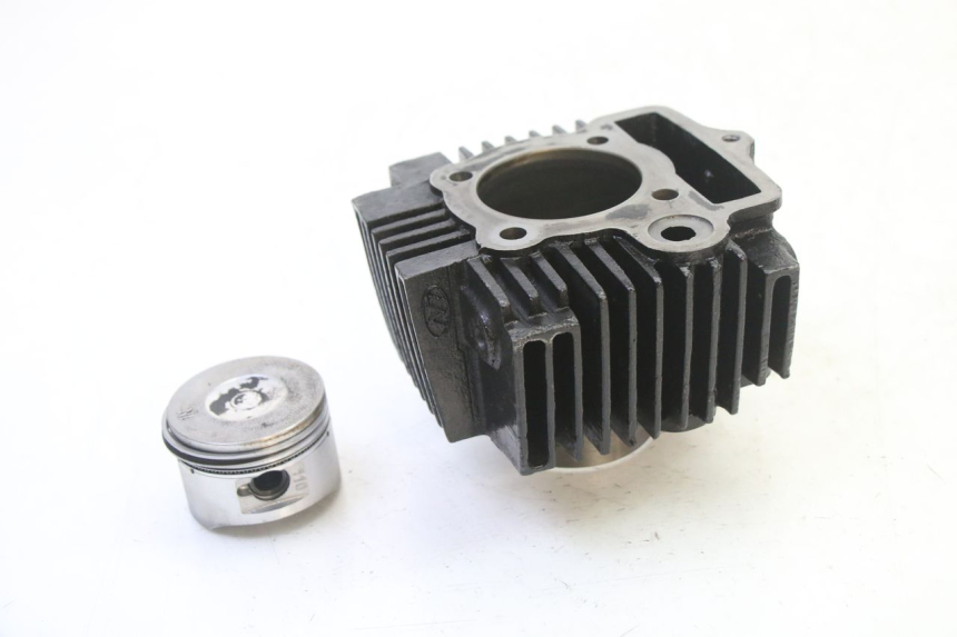 photo de CILINDRO PISTONE APOLLO RFZ 125