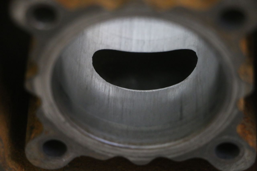 photo de CILINDRO PISTONE DERBI SENDA SM DRD 50 (2008 - 2013)