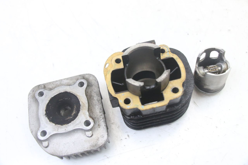 photo de CYLINDRO PISTONE TNT MOTOR ROMA 10' 2T 50 (2011 - 2018)