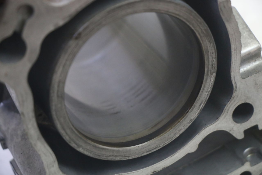 photo de CILINDRO PISTONE YAMAHA TRICITY 300 (2020 - 2024) - Caratteristiche distintive