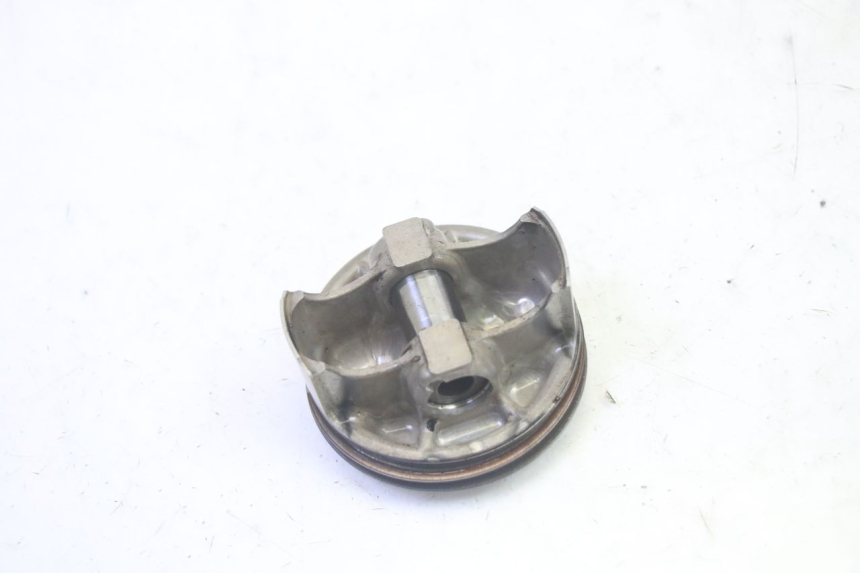 photo de CILINDRO PISTONE YAMAHA TRICITY 300 (2020 - 2024) - Focus sulla struttura