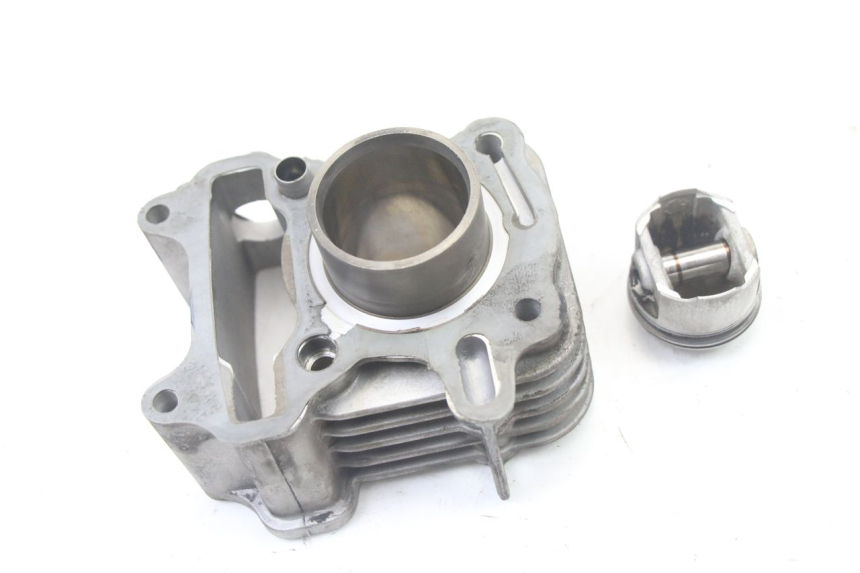 photo de CILINDRO PISTONE PEUGEOT TWEET 4T 50 (2018 - 2020)