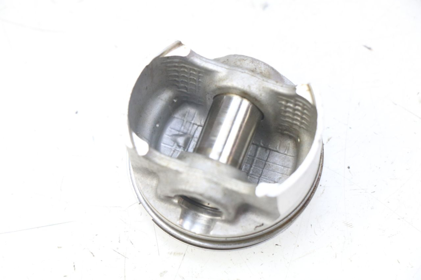 photo de CYLINDRO PISTONE PIAGGIO VESPA GTS IGET ABS 125 (2017 - 2023)