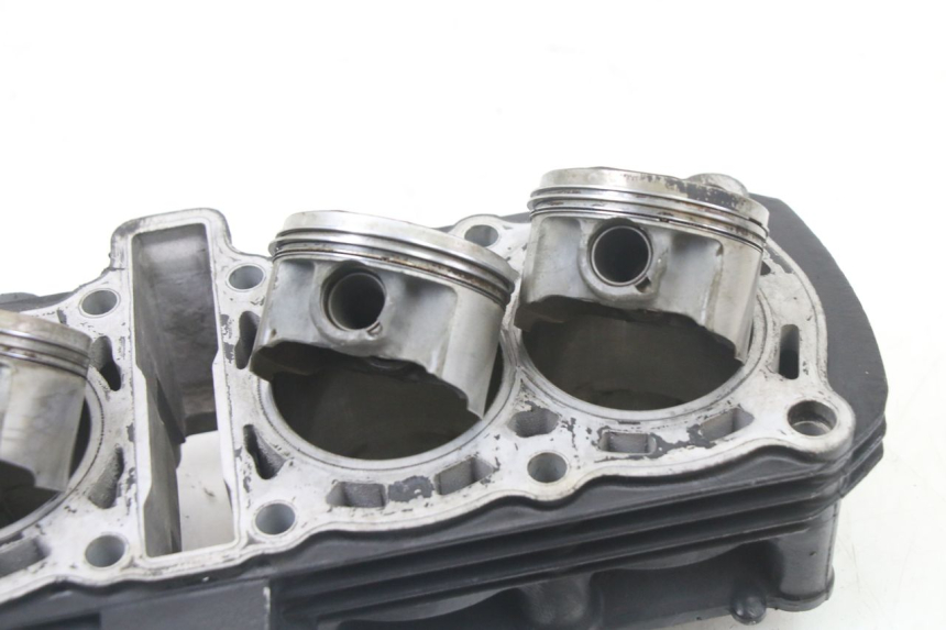photo de CILINDRO PISTONE YAMAHA FZS FAZER 600 (2001 - 2003)