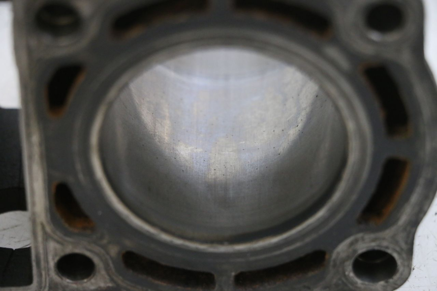photo de CYLINDRE PISTON YAMAHA YP MAJESTY 125 (2002 - 2006) - Marcature e riferimenti originali