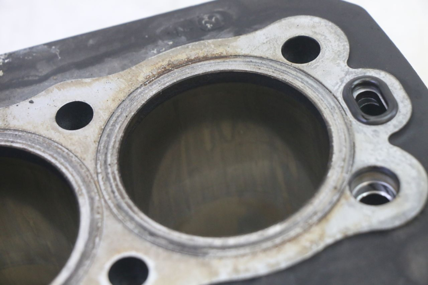 photo de CILINDRO PISTONE KAWASAKI ZR 7 750 (1999 - 2001) - Ispezione visiva dettagliata