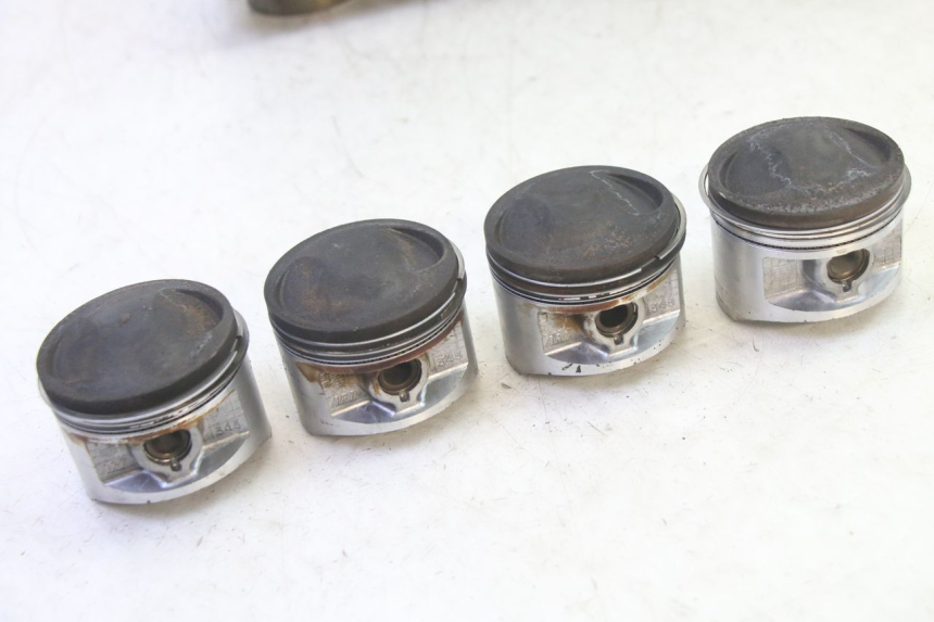 photo de CILINDRO PISTONE KAWASAKI ZR 7 750 (1999 - 2001) - Zoom qualità usato