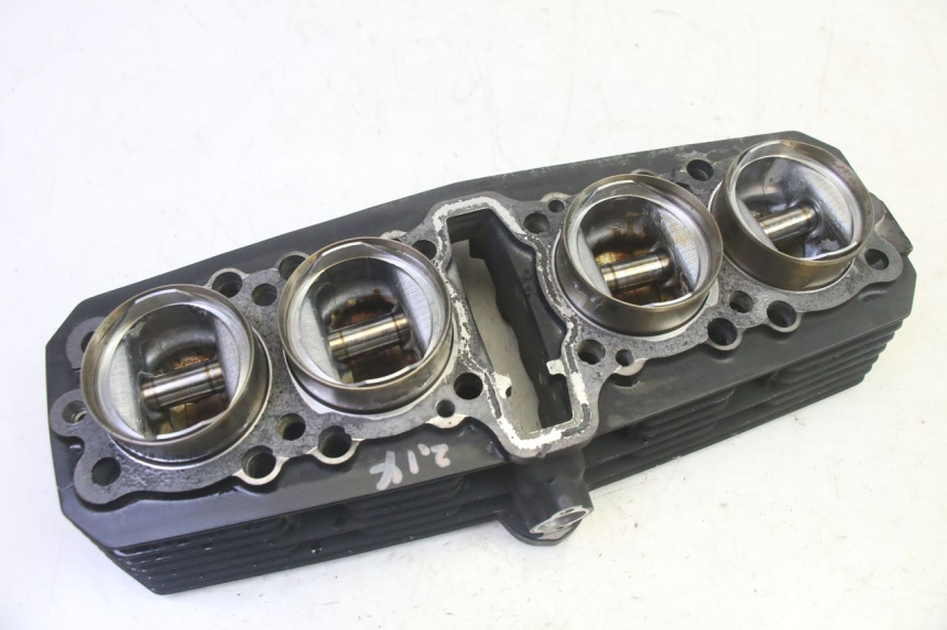 photo de CILINDRO PISTONE KAWASAKI ZR 7 750 (1999 - 2001) - Dettagli dei punti di fissaggio