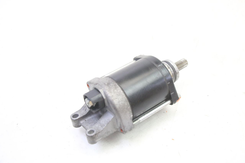 photo de AVVIAMENTO SUZUKI GSR 750 (2011 - 2017)