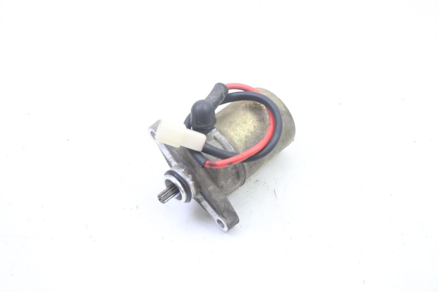 photo de AVVIATORE PEUGEOT KISBEE 4T 50 (2018 - 2022)