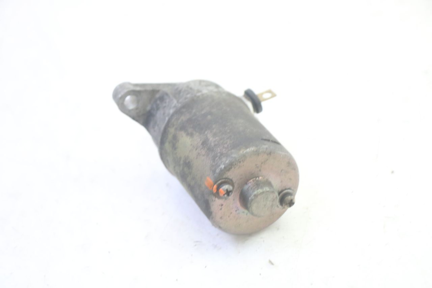 photo de AVVIATORE PEUGEOT KISBEE 4T 50 (2018 - 2022) - Dettagli dei punti di fissaggio