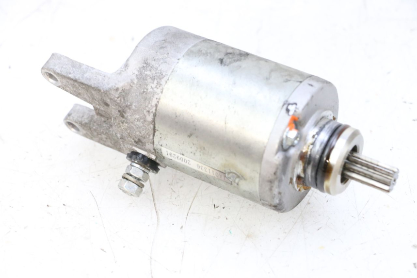 photo de AVVIAMENTO PIAGGIO MP3 HPE 300 (2019 - 2026) - Altra angolazione