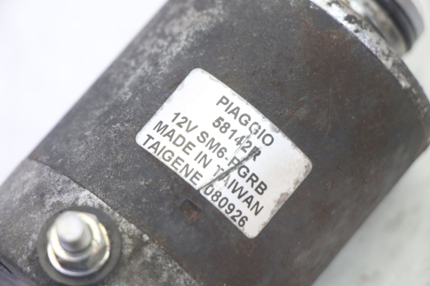 photo de AVVIATORE PIAGGIO MP3 RL 250 (2007 - 2010) - Altra angolazione