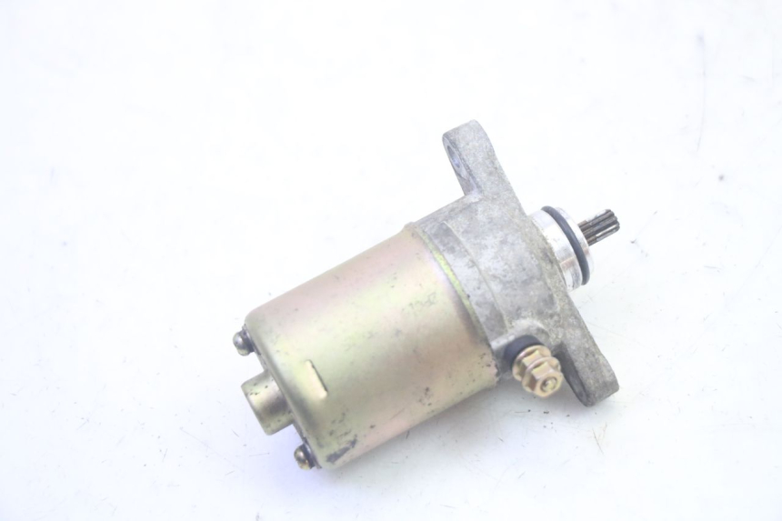 photo de AVVIAMENTO JM MOTORS OLDIES GT 4T 50 (2018 - 2025) - Altra angolazione