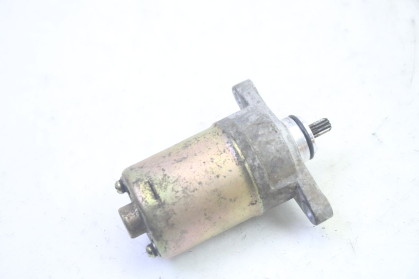 photo de AVVIAMENTO JM MOTORS OLDIES GT 4T 50 (2018 - 2025) - Primo piano tecnico