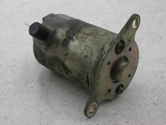 photo de Avviatore PEUGEOT TWEET 4T 50 (2010 - 2014) - Zoom sullo stato d'uso