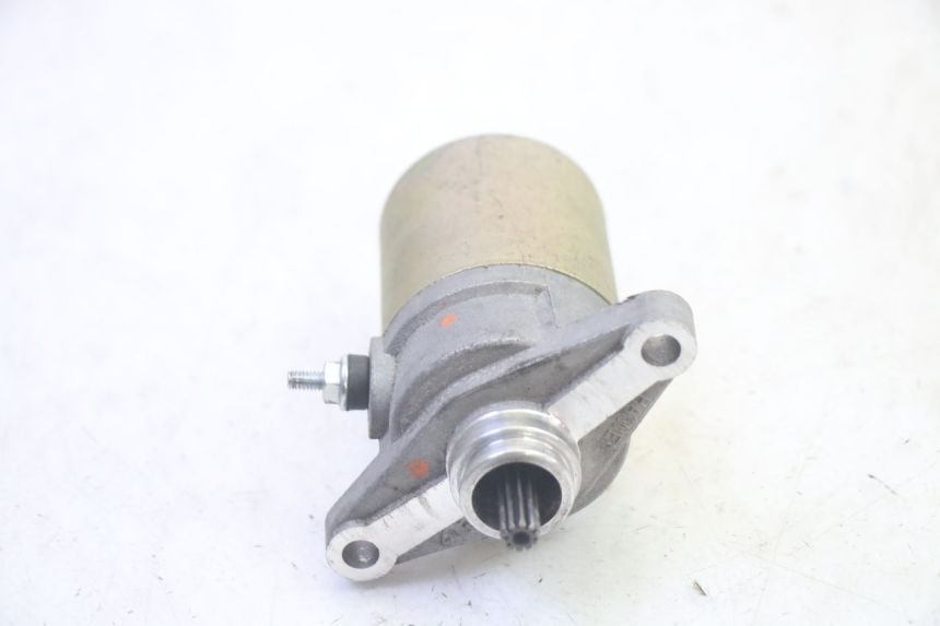 photo de AVVIAMENTO JM MOTORS SANTANA EVO 50 (2024 - 2026) - Dettagli dei punti di fissaggio