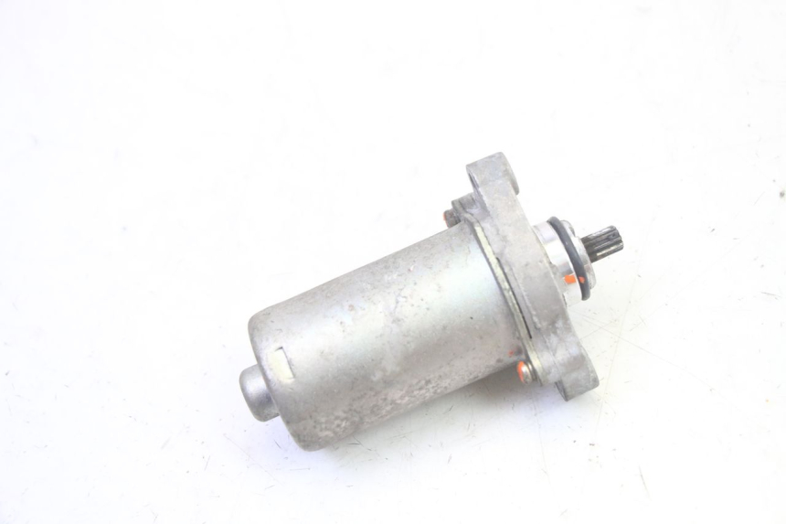 photo de AVVIATORE PIAGGIO ZIP 4T 50 (2018 - 2020) - Altra angolazione