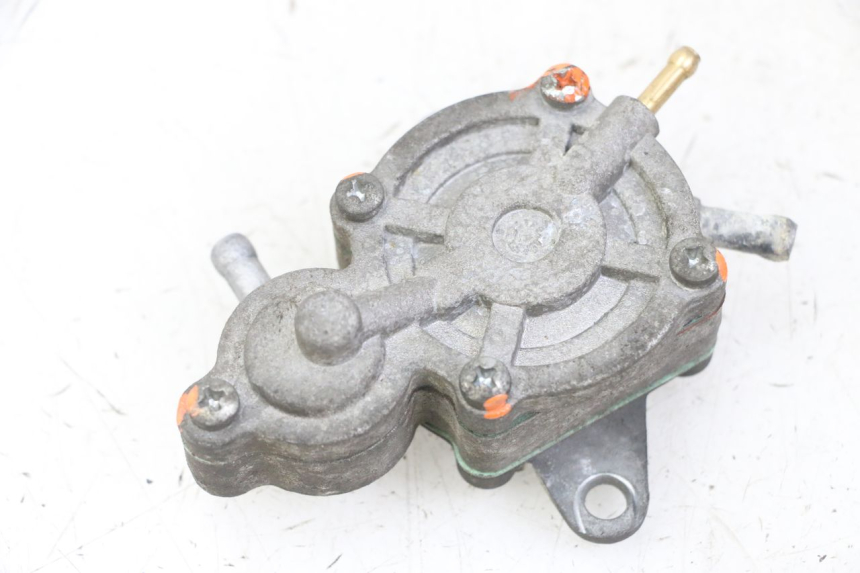 photo de RUBINETTO SERBATOIO PEUGEOT JET FORCE CARBU 50 (2003 - 2016)