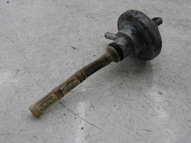 photo de DEPRESSIONE SERBATOIO PIAGGIO FLY 125 (2005 - 2012)