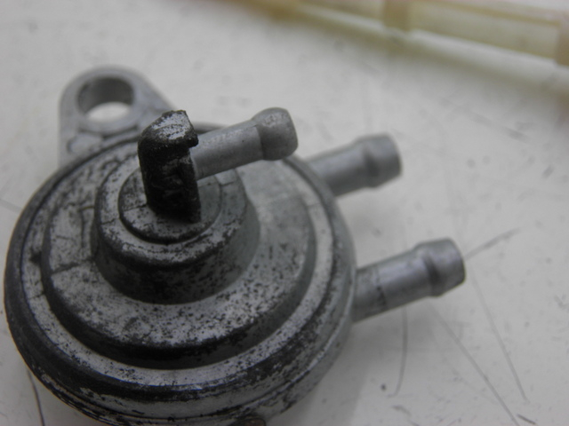 photo de DEPRESSIONE SERBATOIO PIAGGIO ZIP 2T 50 (2009 - 2019)