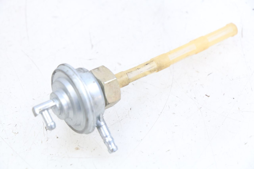 photo de DEPRESSIONE SERBATOIO HONDA SCV LEAD 100 (2003 - 2007)