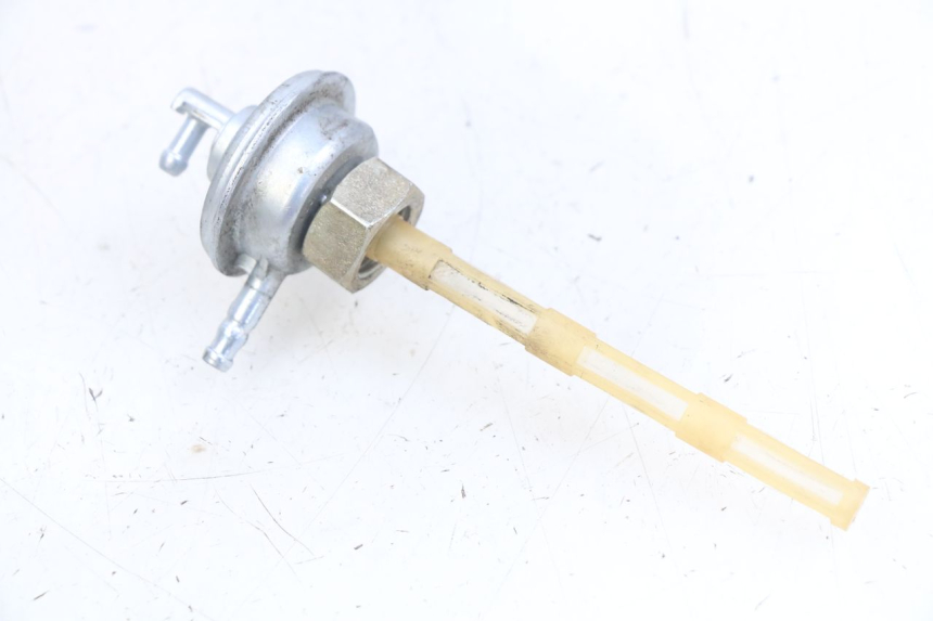 photo de DEPRESSIONE SERBATOIO HONDA SCV LEAD 100 (2003 - 2007)