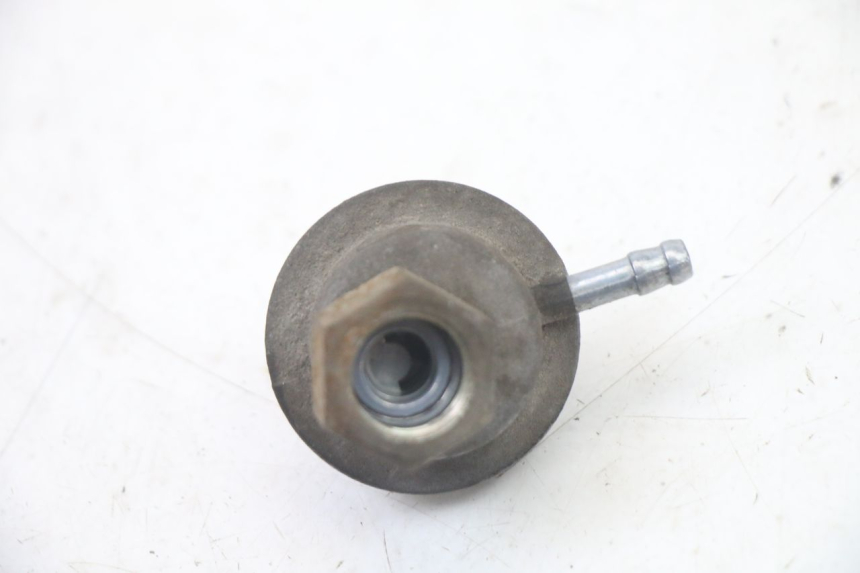 photo de RUBINETTO SERBATOIO PEUGEOT TWEET PRO CARGO 50 (2018 - 2020) - Altra angolazione