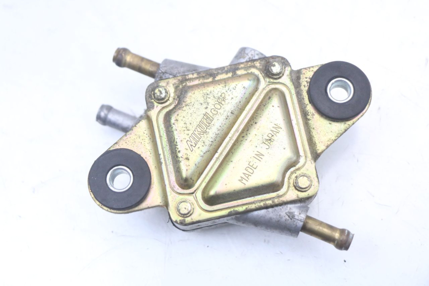 photo de RUBINETTO SERBATOIO SUZUKI VL INTRUDER 125 (2004 - 2007)