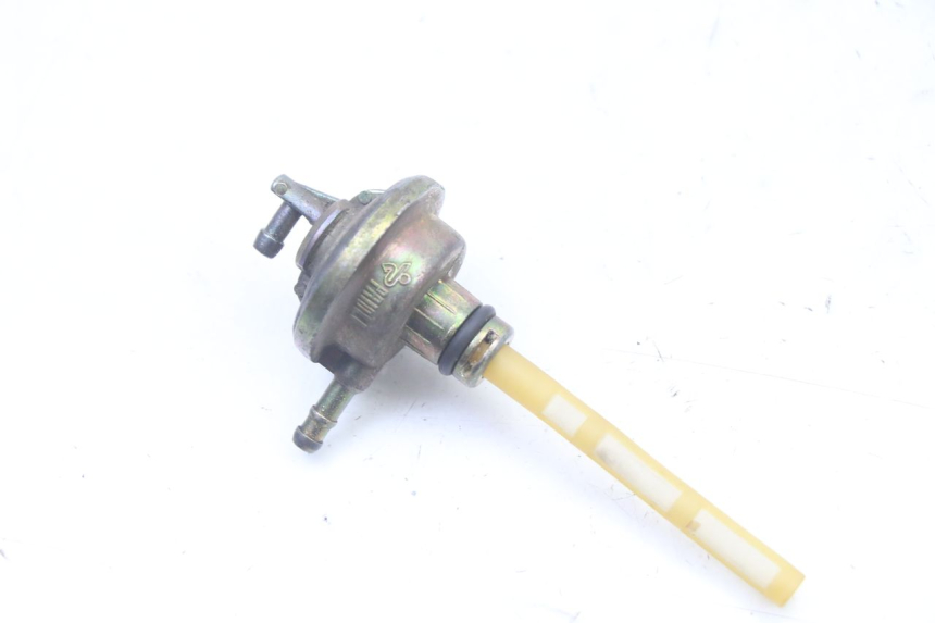 photo de RUBINETTO SERBATOIO YAMAHA WHY 50 (1998 - 2000)