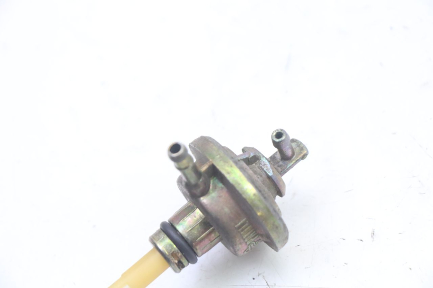 photo de RUBINETTO SERBATOIO YAMAHA WHY 50 (1998 - 2000)