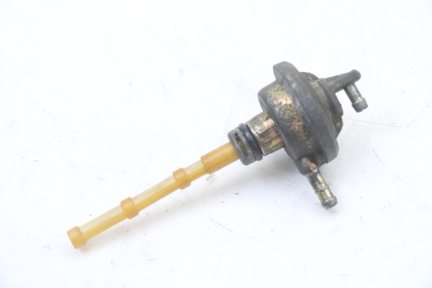 photo de RUBINETTO SERBATOIO YAMAHA AEROX 50 (1997 - 2006)